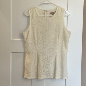 Banana Republic womens cream lace blouse. Size 10, worn twice in great condition